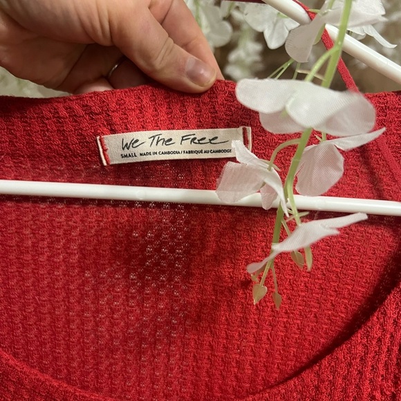 Free People Red Women's Sweater - Picture 4 of 6